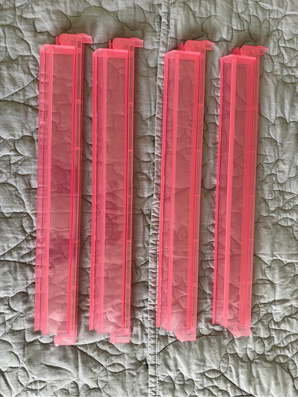 NEW NEVER USED Mahjong racks pink translucent with attached pushers